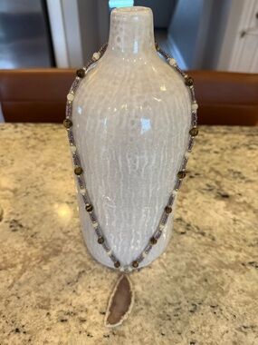 Beaded Agate Pendant Necklace in Brown and Cream